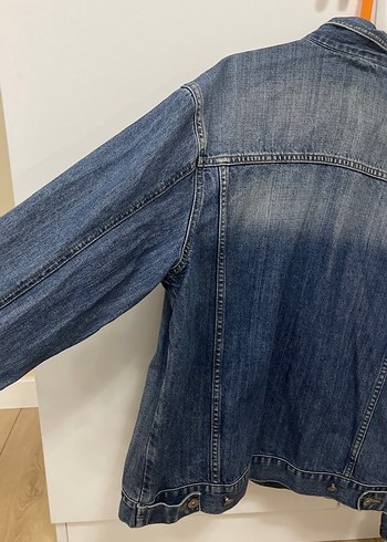 Düğmeli Denim Ceket - Görsel 4