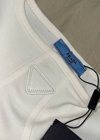 Beyaz kareYaka Kadın Elbise - Görsel 3