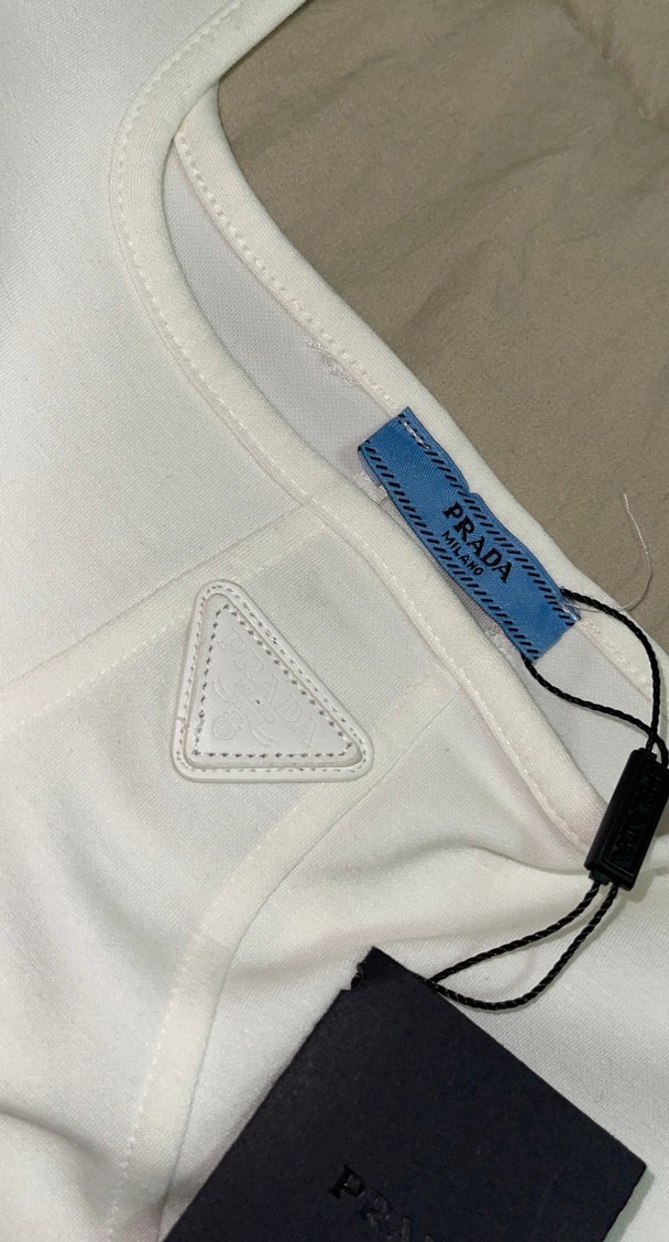 Beyaz kareYaka Kadın Elbise - Görsel 3