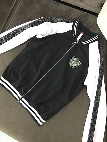 Taşlı siyah pembe sweat ceket