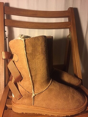 Diğer KURDELALI UGG