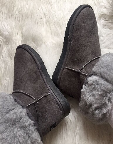 39 Beden UGG BOT