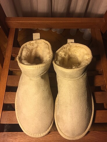 39 Beden MİNİ UGG