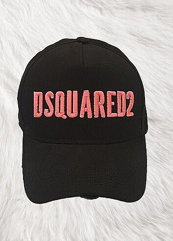 DSQ2 İşlemeli Şapka 