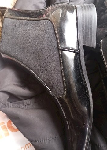 ZARA MARKA  Parlak Siyah Rugan Stiletto Bot - Görsel 4