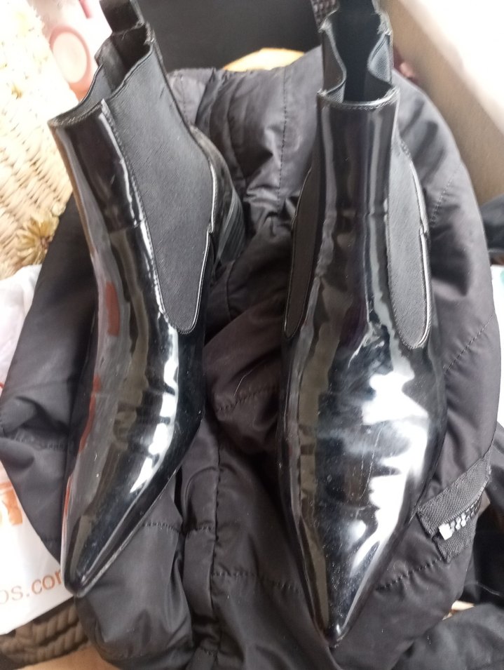 ZARA MARKA  Parlak Siyah Rugan Stiletto Bot - Görsel 2