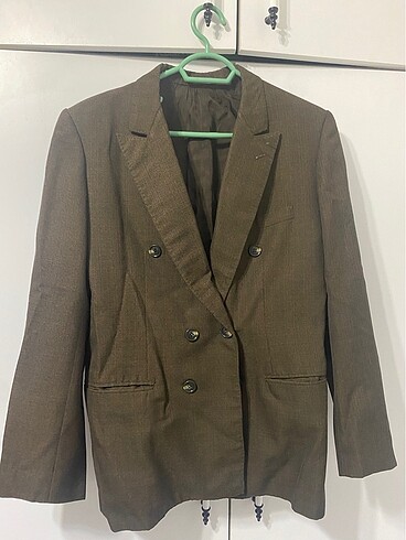 Diğer vatkalı blazer