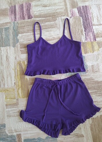 Şortlu fitilli kadın pijama takımı 