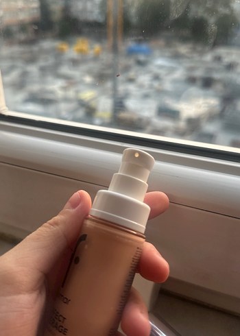 Beden Renk Flormar Perfect Coverage Fondöten SPF 15 Beige