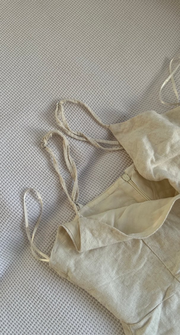 Düğmeli Bej Keten Kadın Tulum - Görsel 4