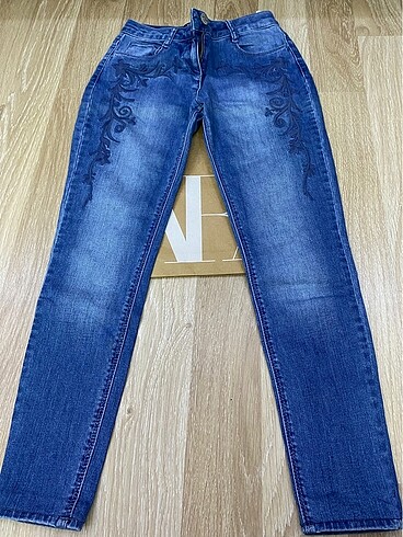 LC Waikiki Kot pantolon