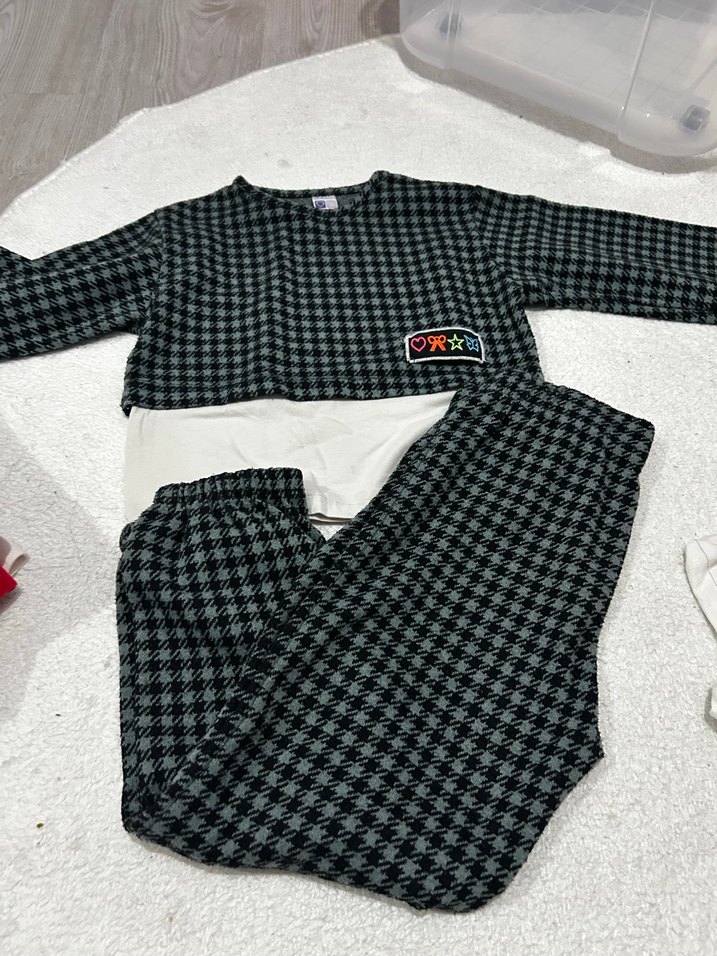 Kız Çocuk Uzun Kollu Kazak - Görsel 2