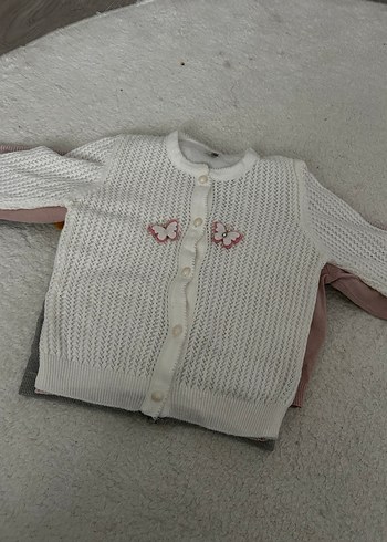 Nakışlı Gri Kız Triko Hırka - Görsel 3