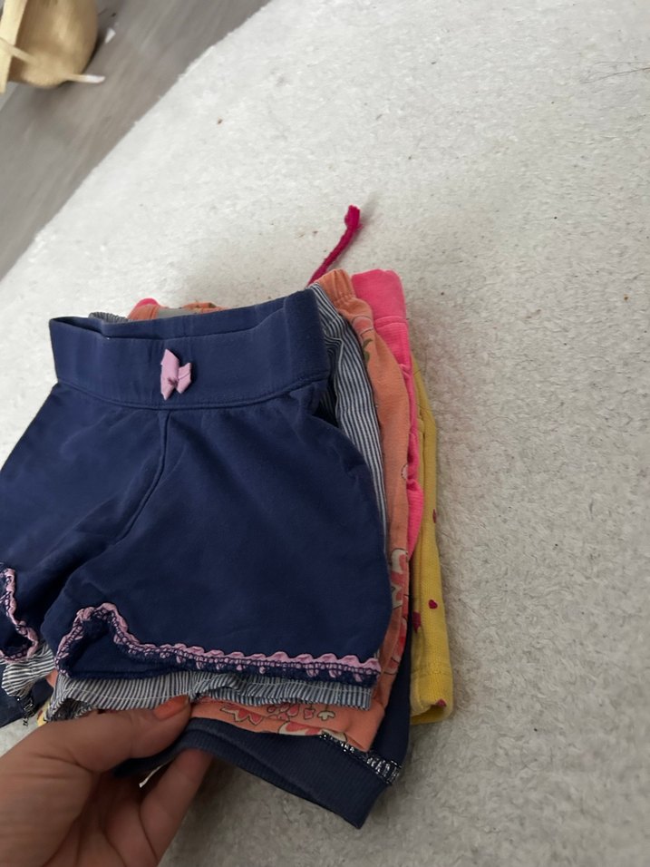 Renkli Pamuklu Kız Çocuk Şortları - Görsel 2