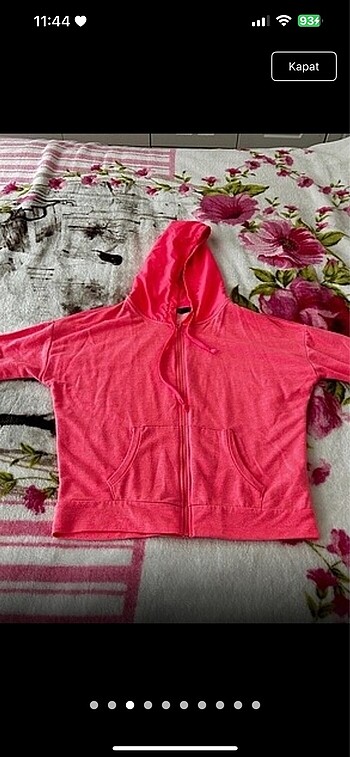 LC Waikiki Sweatshirt