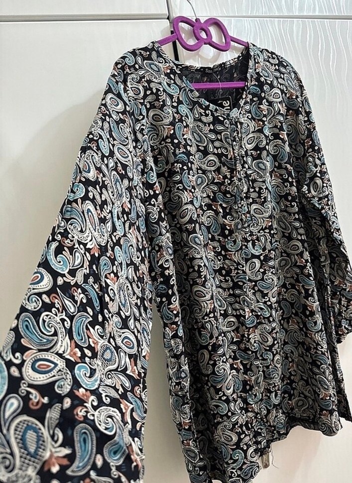 Bohem V Yaka Uzun Kollu Gri Tunik - Görsel 3