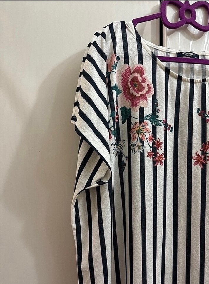 Çiçekli Bohem Kısa Kollu Büyük Beden Bluz - Görsel 5