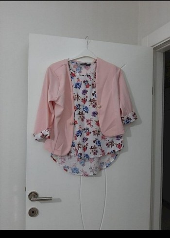 Pembe Düğmeli  ceket ve içi takım - Görsel 3