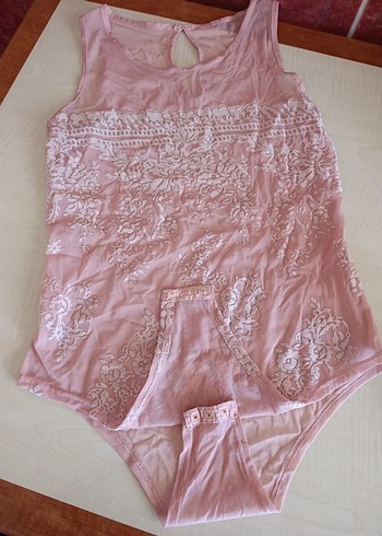 HelloBaby Dantel Detaylı Pembe Kolsuz cıtcıtlı body