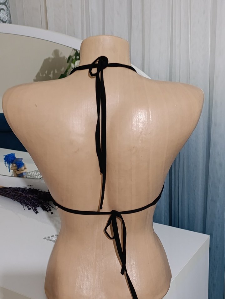 Siyah Drapeli Kolsuz Mini üst - Görsel 4