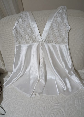 Beyaz Dantel Detaylı Bohem Midi saten gecelik - Görsel 4