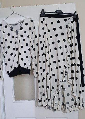 Puantiye Desenli Uzun Anvelop Etek takım - Görsel 3