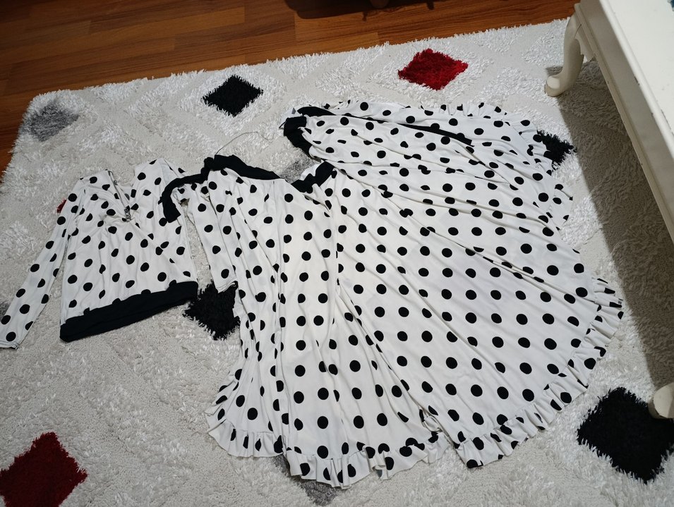 Puantiye Desenli Uzun Anvelop Etek takım - Görsel 5