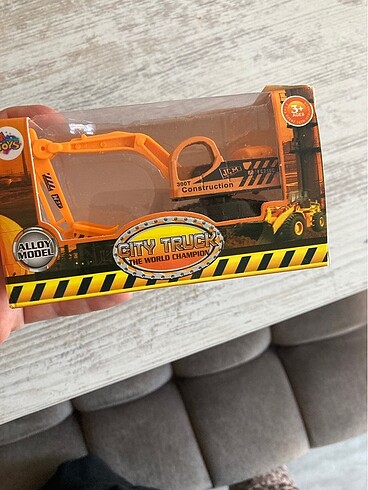  Metal ekskavator yeni