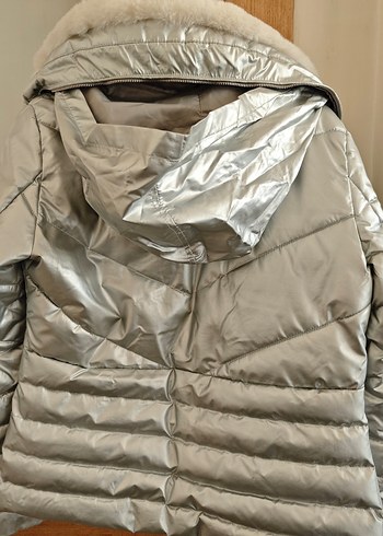 network gümüş rengi kaz tüyü mont - Görsel 6