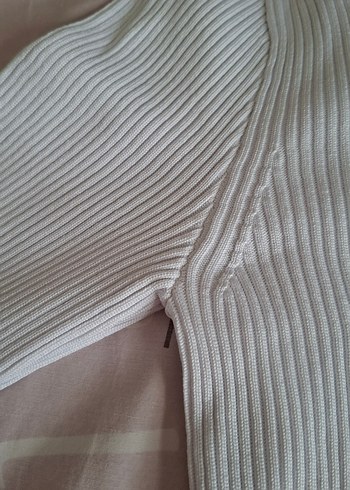 Kadın Beyaz Boğazlı Triko Kazak kararmaz taki hediyeli - Görsel 2