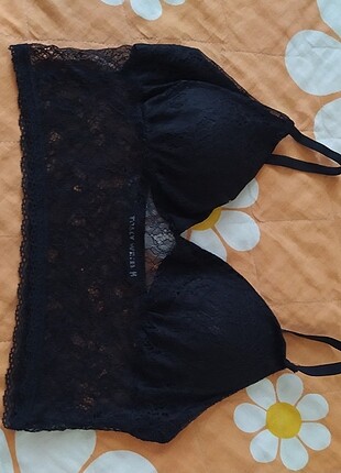 SİYAH BÜSTİYER TARZI ÇAMAŞIR BRALET