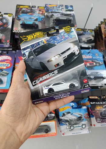 Hot Wheels Nissan Skyline GTR Beyaz Oyuncak Araba