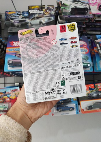 Beden Renk Hot Wheels Nissan Skyline