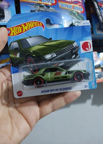 Beden Renk Yeşil Nissan Skyline Rs Oyuncak Araba