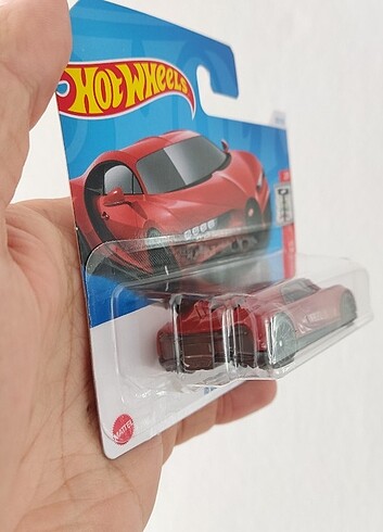  Hot Wheels Bugatti Chiron 