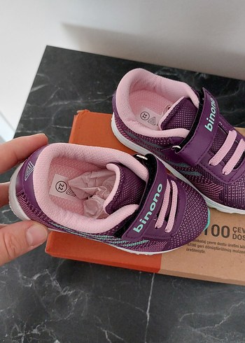 22 Beden mor Renk Mor Kız Çocuk Spor Ayakkabı Velcro Bantlı
