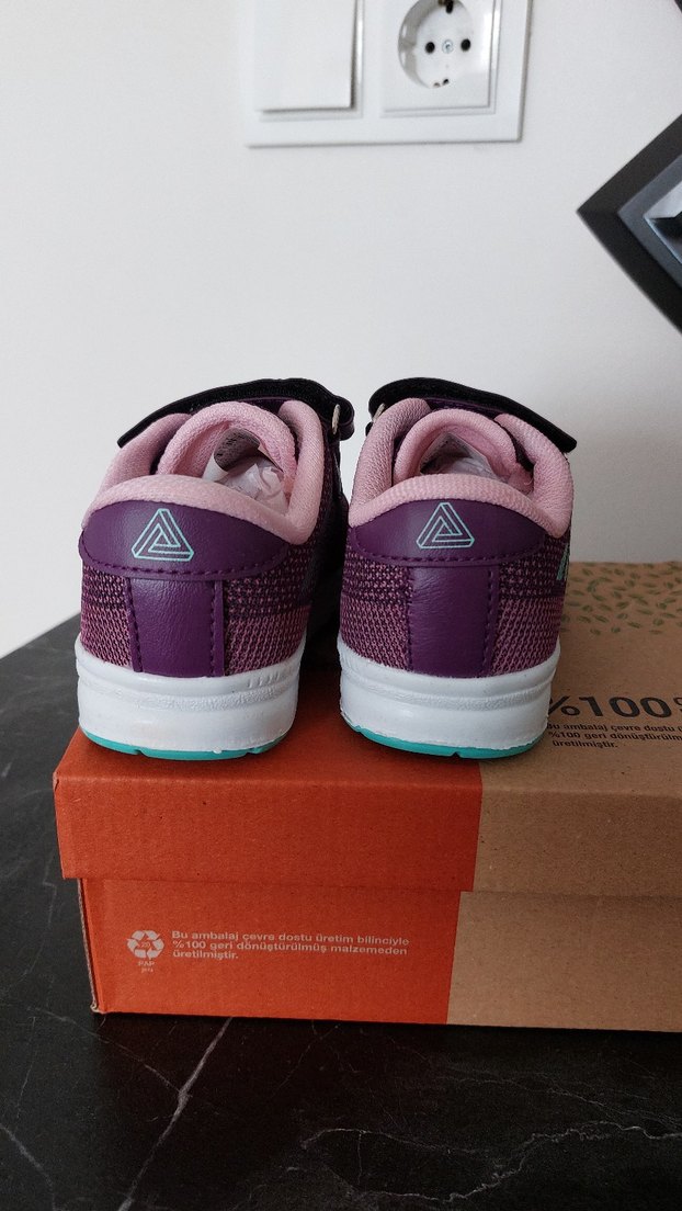 Mor Kız Çocuk Spor Ayakkabı Velcro Bantlı - Görsel 5