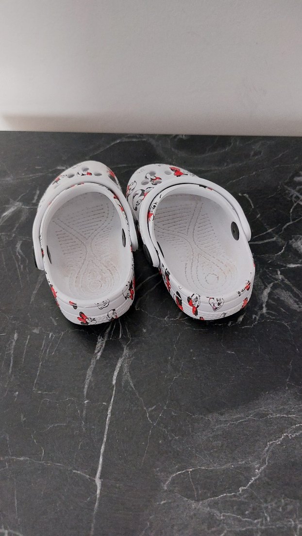 Beyaz Minnie Mouse Desenli Kız Terlikleri - Görsel 3