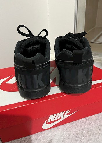 Nike Siyah Kadın Spor Ayakkabı - Görsel 3