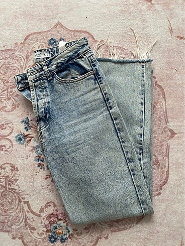 36 Beden mavi Renk Regular fit 36 beden jean