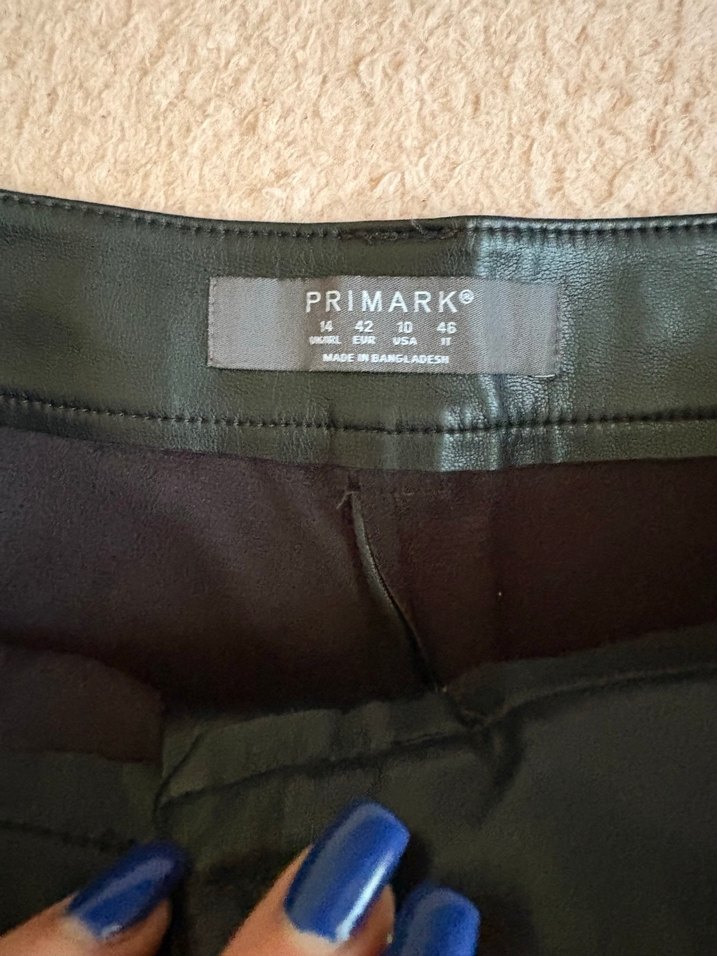 Siyah Deri Mini Kadın Şort - Görsel 2