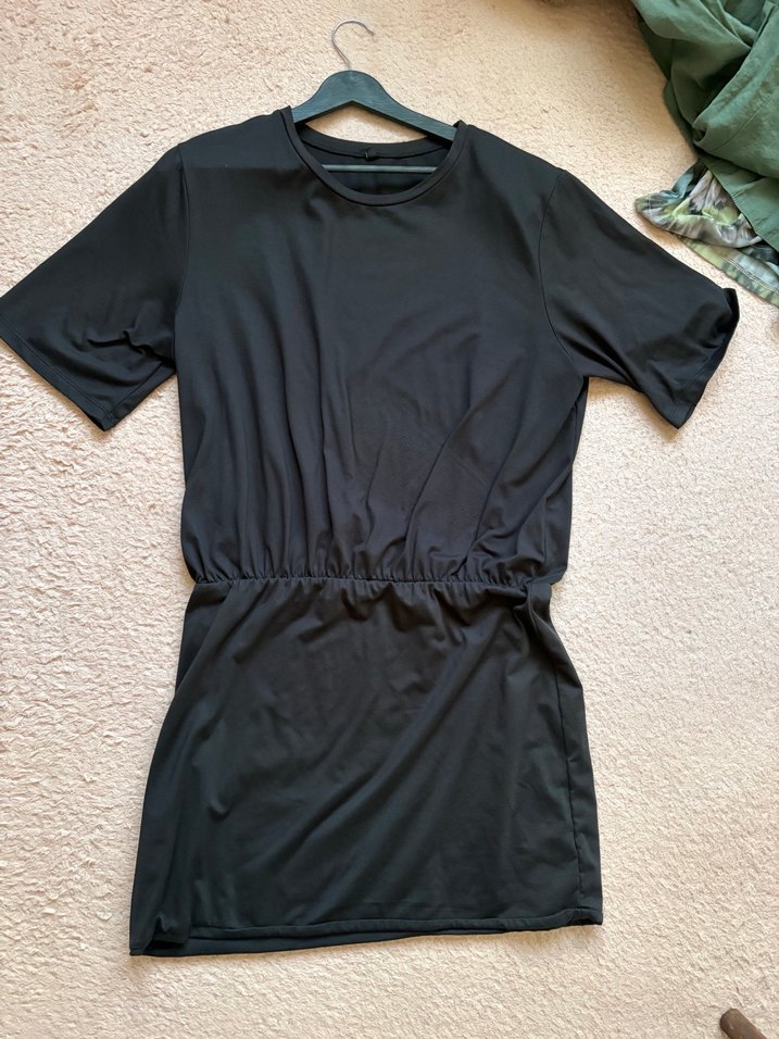 Siyah Elbise - Görsel 2