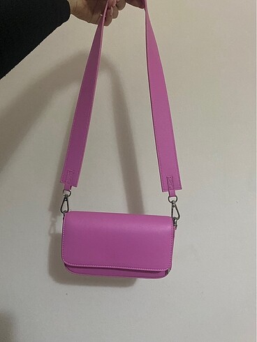 pembe çanta