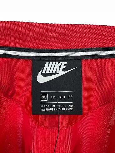 xs Beden kırmızı Renk Nike Bluz %70 İndirimli.