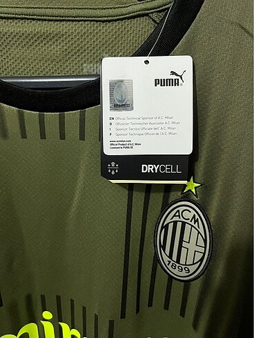 m Beden Milan 3. Forma