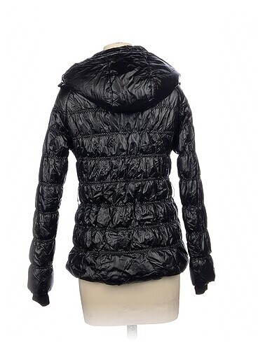 m Beden PreLoved Mont %70 İndirimli.