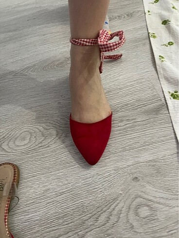 36 Beden kırmızı Renk Kırmızı sandalet