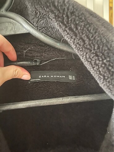 xs Beden Zara siyah kaban