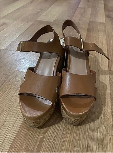 36 Beden kahverengi Renk Stradivarius Topuklu Sandalet