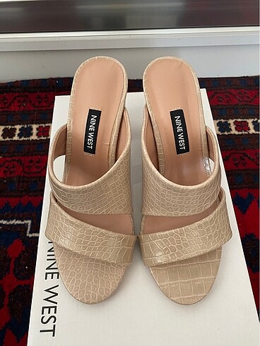 Nine West topuklu terlik